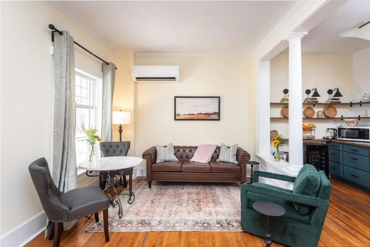 The Legacy Inn Luray Bagian luar foto