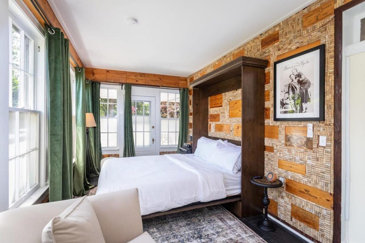 The Legacy Inn Luray Bagian luar foto