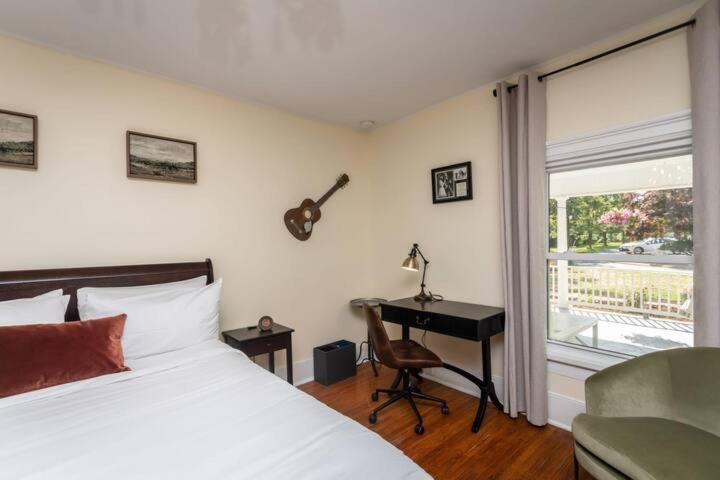 The Legacy Inn Luray Bagian luar foto